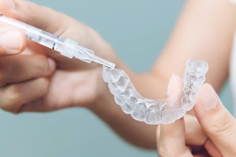 Zakonczenie leczenia nakladkami invisalign